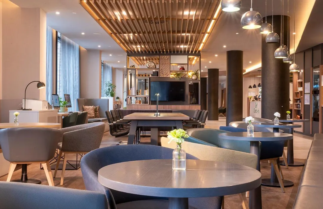 Holiday Inn - Hamburg - Berliner Tor By Ihg-1